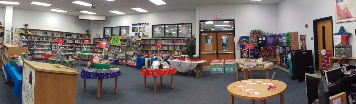 Two more days of the #Scholastic #Bookfair here at FMS. Stop by and do some Christmas shopping. Closing up: Wednesday at noon.