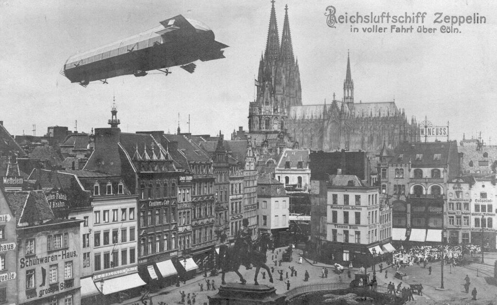 Fascinating Historical Picture of Cologne Cathedral in 1928 