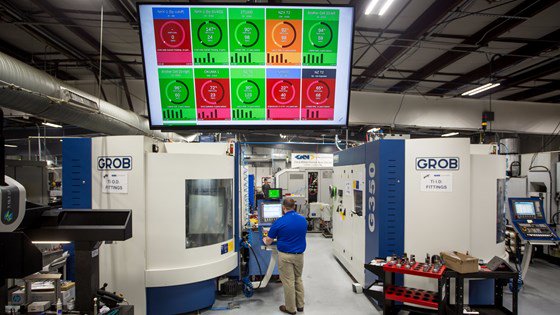 Moving Toward a Smart Factory with Manufacturing Analytics : Production Machining ht.ly/mOP530h7V0x <a href="/PMProdMachining/">Production Machining</a> <a href="/MachineMetrics/">MachineMetrics</a> #industry40 #manufacturing #automation