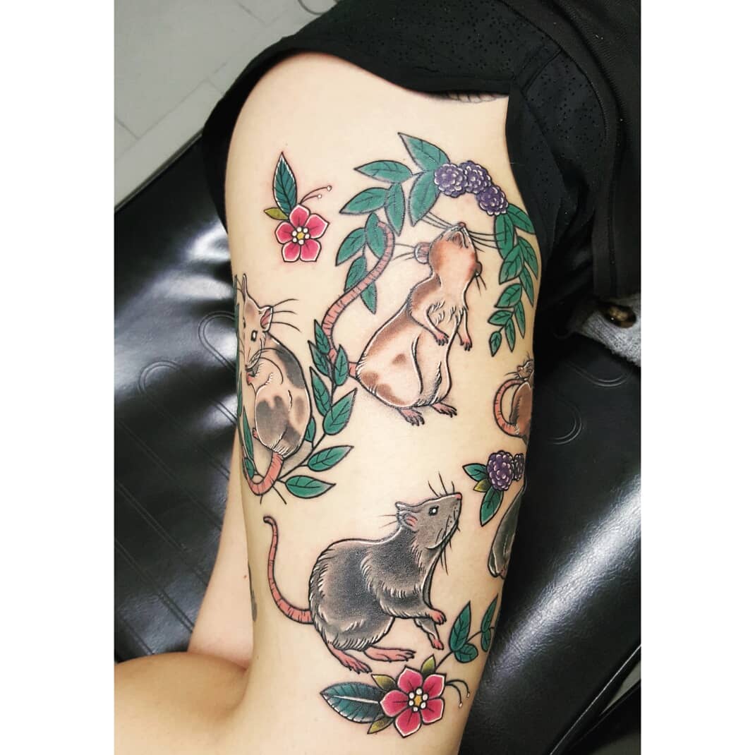 Novytattoo Handmade on X: "Animal Lover # #pet #pettattoo #rat #rats # rattattoo #girltattoo #girl #handmadetattoostudio #fattoamano #tattoo #Carpi #mypets #flowerstattoo #flowers #neotraditionaltattoo #neotraditional #art #arte #topine #more ...
