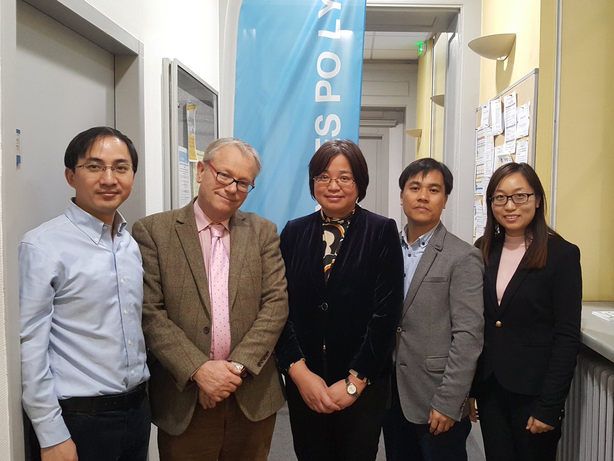 Nous avons eu le plaisir d'accueillir aujourd'hui une délégation de la Zhejiang University of Media and Communications (ZUMC), une université chinoise partenaire de la ville de Hangzhou #China #DesEspritsOuvertsSurLeMonde