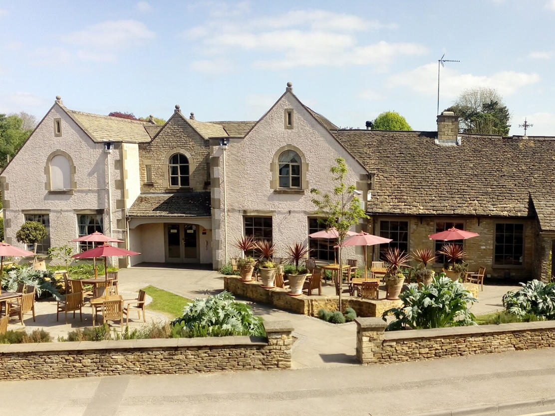 We have sold The Priory Inn in the historic Cotswolds market town of Tetbury situated near to the Highgrove House, the family home of HRH The Prince of Wales. bit.ly/2AtbSWd