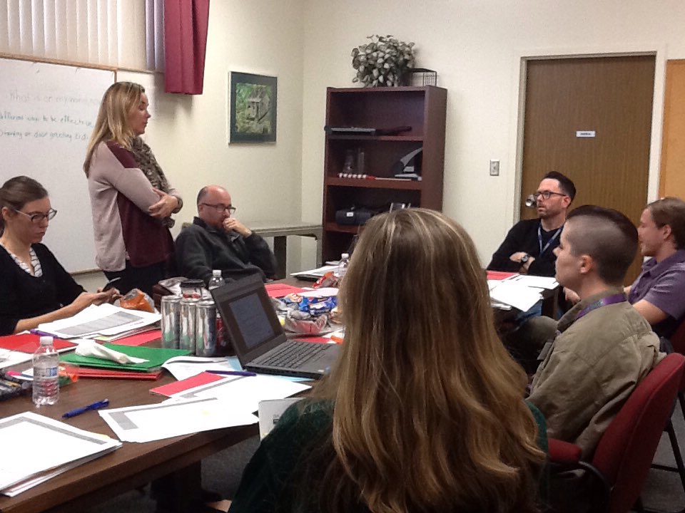 vcsIMPACTcoach's tweet photo. Delano Middle School 6th and 7th grade Science Data day. Teachers collaborating and planning. @DawnBourdette @jennybc1 https://t.co/Wg3JLzKdnD