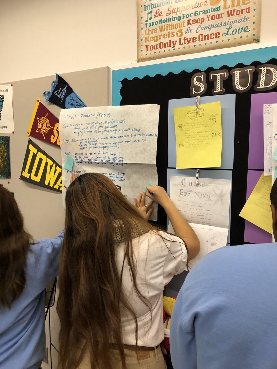 ms_kroncke's tweet photo. Chicago History students give peer feedback on ideas for @MikvaChallenge Issues to Action projects #studentvoice https://t.co/mfnqhq2TWj