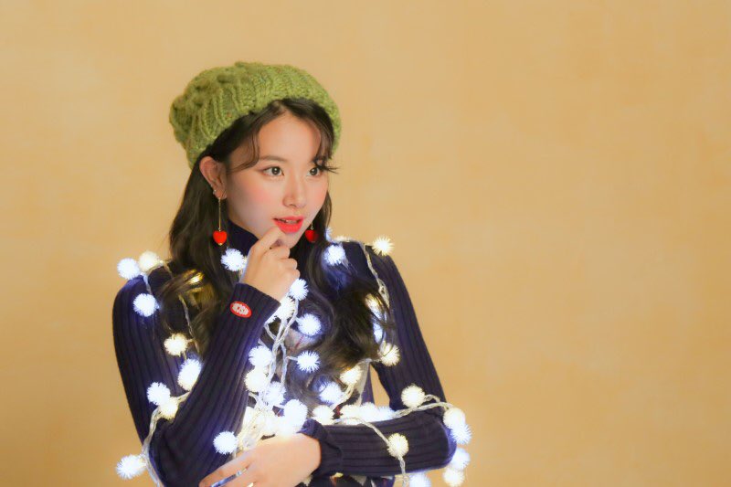 Closed Auf Twitter Pics Fotos De Chaeyoung Durante O