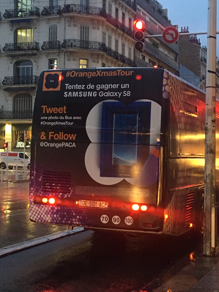 ecwild's tweet image. #OrangeXmasTour