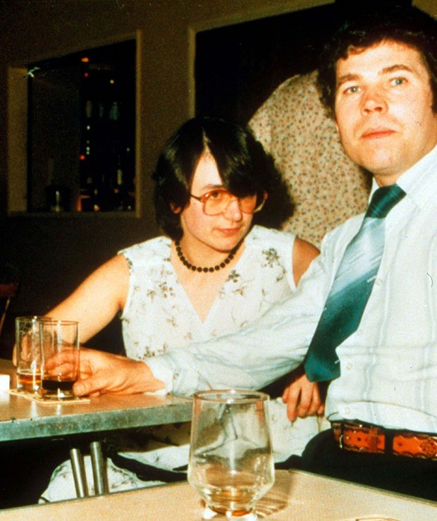 The crimes of Fred and Rose West: goo.gl/BrBgHk #GaG #GutsandGore #FredandRoseWest #RoseWest #FredWest #DeadlyCouples #Crime #Horror