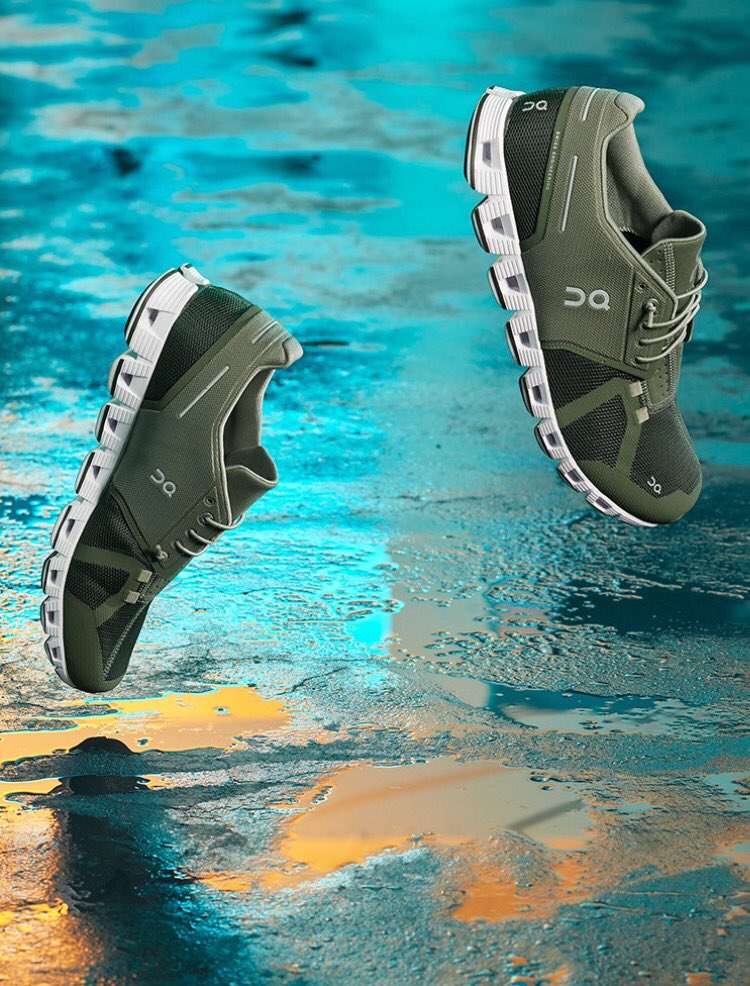 TheLibShop's tweet photo. Have you seen the new men's @on_running in Forrest/Jungle? Stop by #TheLibertyShop today and get your guy a #Christmas present he'll love! https://t.co/2qajbIanbY