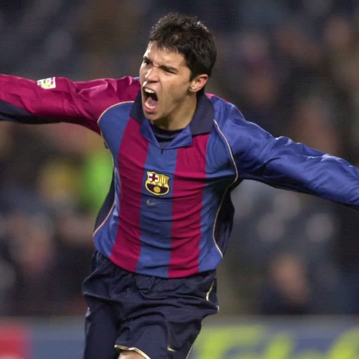 He thrilled fans at Barça, Sevilla, Real Madrid & Malaga... Happy 36th birthday, Javier Saviola! 