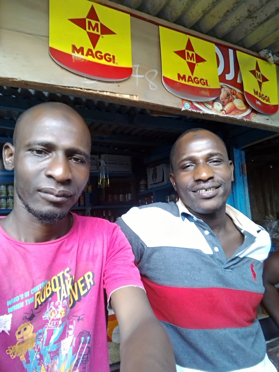 Juste vous dire bonsoir les amis du monde entier