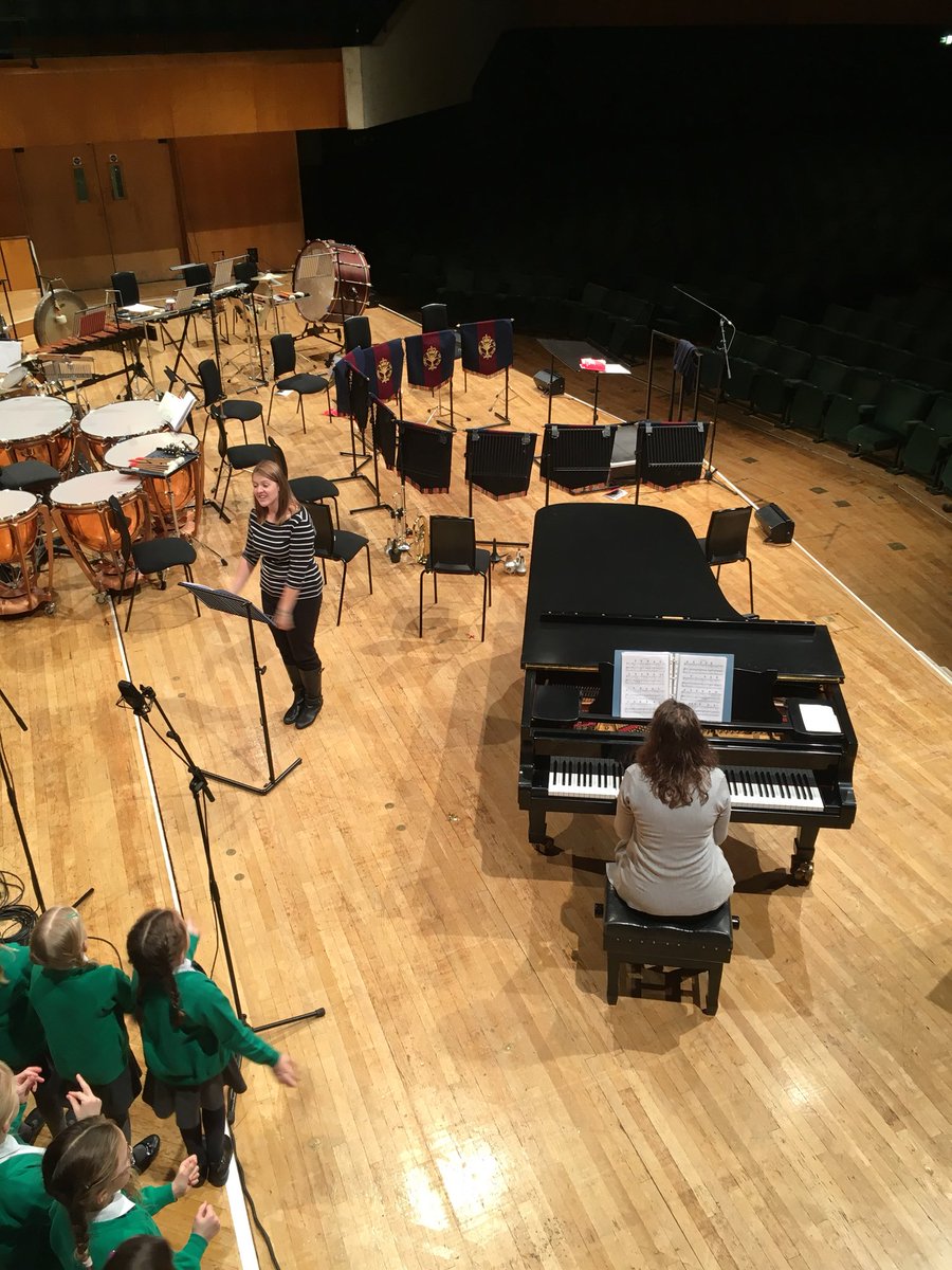 It’s not everyday you get to play on a Steinway, on stage <a href="/stdavidshall/">St David's Hall</a> #imnotnervous