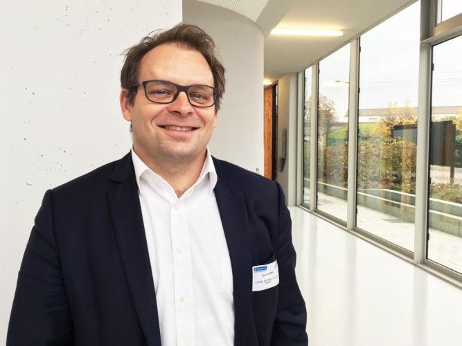 Pole_Systematic's tweet photo. "Le stress de la vie urbaine régionale peut être réduit". Entretien avec @girybernard #digital advisor @vpecresse @iledefrance lors #SmartAntony w/ @villeantony! https://t.co/VMUaTDXHt2 #smartregion #smartcity @F_Goulette @jeanlucbeylat @fcauchi @IRTSystemX @G9Plus @CCI_Paris_IdF https://t.co/fJsPADuSlK