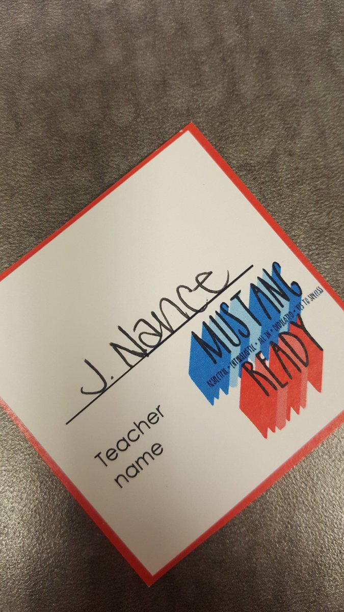 jennance11's tweet photo. Someone's mustang ready in advisory today! #merrymustangs17 https://t.co/ptVnAHsuR9