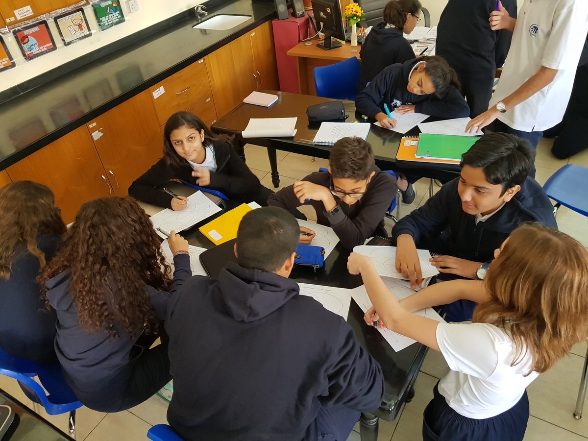 Collaborative learning in MYP4 science class. Students comparing and contrasting informational videos. #AISQ8 #mypscience