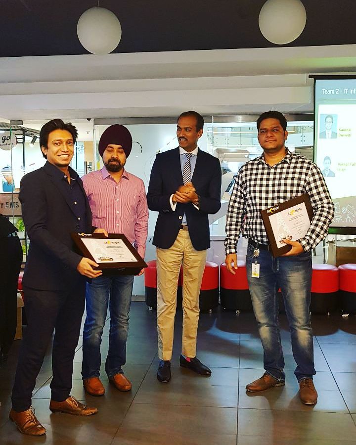 RoshanFarhan25's tweet image. Privileged to be awarded the prestigious &quot;EY Advisory Spotlight Award&quot; today amongst the top performers across the entire Consultant/Senior Consultant talent pool in India.
Extremely fortunate to be part of enriching Consulting engagements at @EYnews 

#EY #RecognitionatWork.