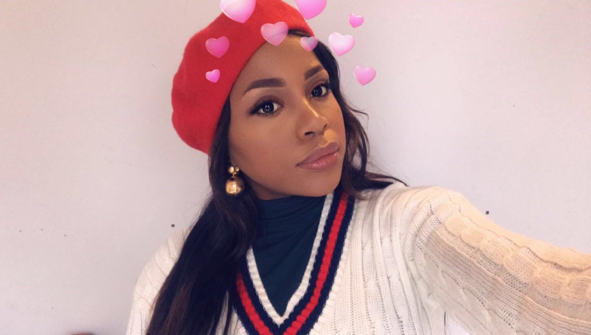 caliecalister's tweet photo. Because my outfit looked cute af today. https://t.co/1HtcNbCSYC