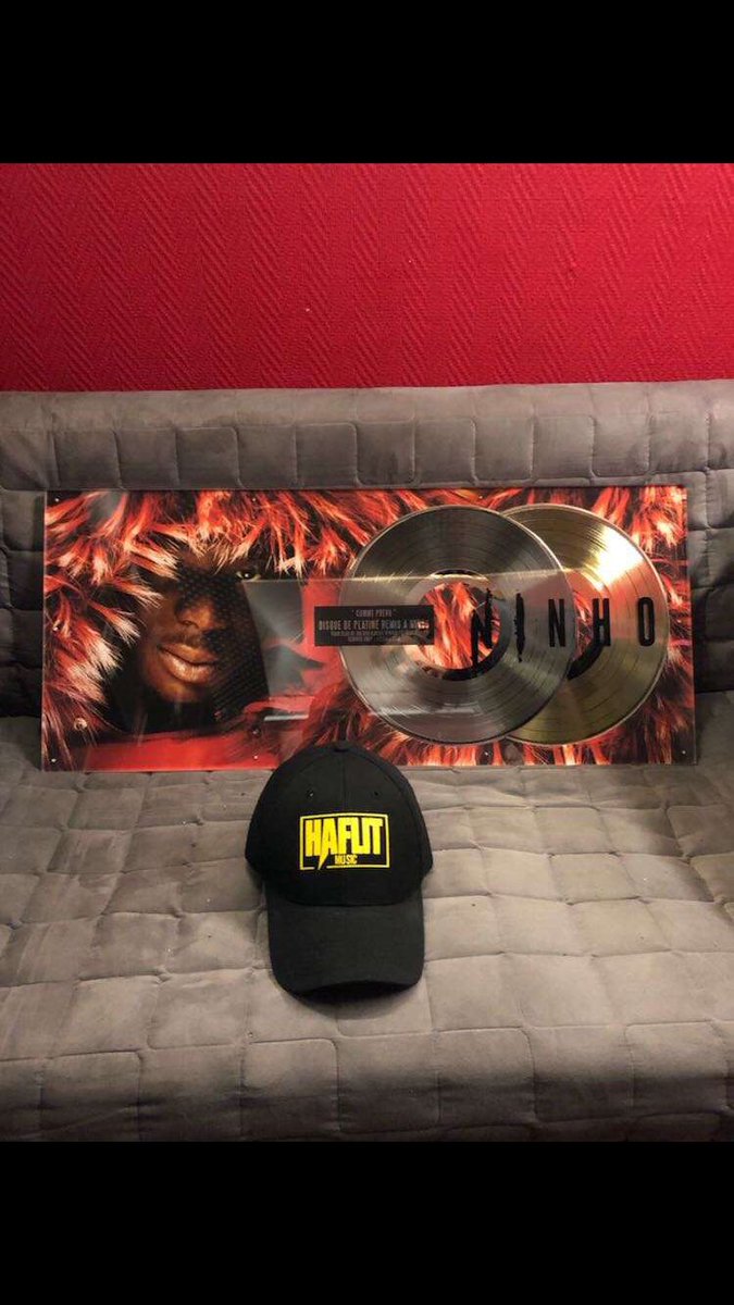haflitmusicprod's tweet photo. grosse force @ninhosdt double disc de platine 💿💿💪🏽💪🏽🤘🏽🤘🏽 #haflit #haflitmusic #labelindependant #trezzLamnez #ninho #important #rap #Punchline #rapfrancais #music #producer #teamhaflit #lamnezprod #bookeur https://t.co/Ojk7Qoo5Lc