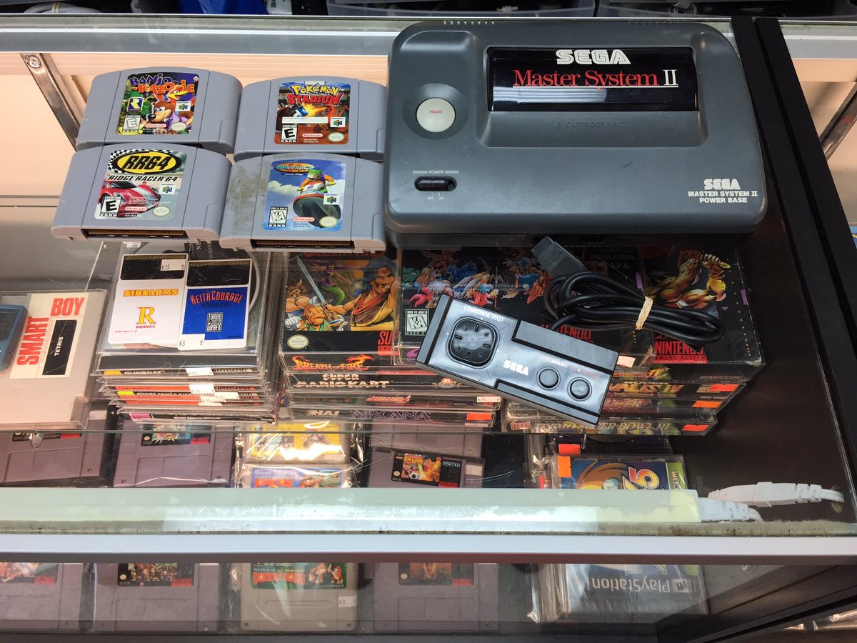 bklynvideogames's tweet image. Some of today&apos;s trade-ins #segamastersystem2 #nintendo #n64 #videogames #nyc