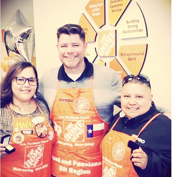 Truly an honor &amp; privilege to reach Diamond Status w/my Orange Blooded Sis <a href="/docampo43/">Denise Ocampo</a> 😊This is 1 of the MANY, MANY reasons I ❤️my job, ❤️the people I work with &amp; ❤️Living our Core Values! #SWBEST #feelingblessed