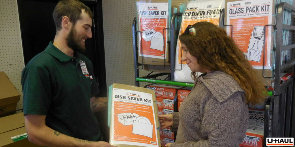 uhaul's tweet image. With a Dish Saver Kit, you'll avoid any unwanted surprises when unpacking your #kitchen essentials: #MovingTipMonday ow.ly/vwMp30gvaut