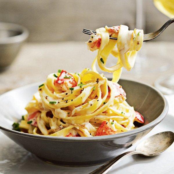 zeroodlenoodle's tweet photo. What is your favourite pasta recipe? #Zeroodle #GlutenFreePasta #Keto #Paleo #HealthyFood #Pasta #Recipe @Chatelaine #LobsterFettuccine https://t.co/Yg9ZWnNpNg
