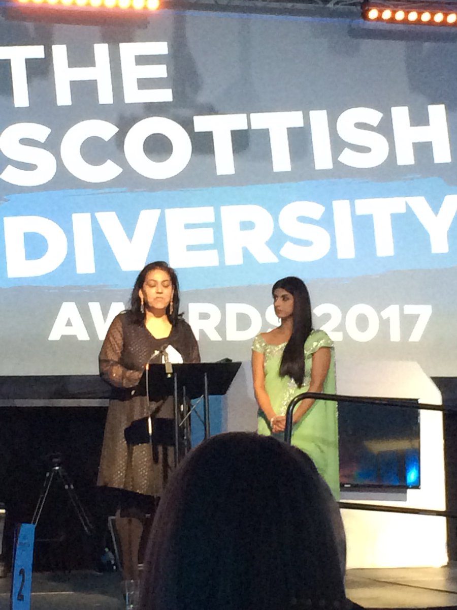 UWSPOD's tweet photo. We won - University of The Year 2017 at The Scottish Diversity Awards 2017 #diversitymatters @UniWestScotland  Naira Dar our amazing Equality &amp; OD Consultant representing our university @PrincipalUWS @DPrincipalUWS https://t.co/VzOVGYm1Ff