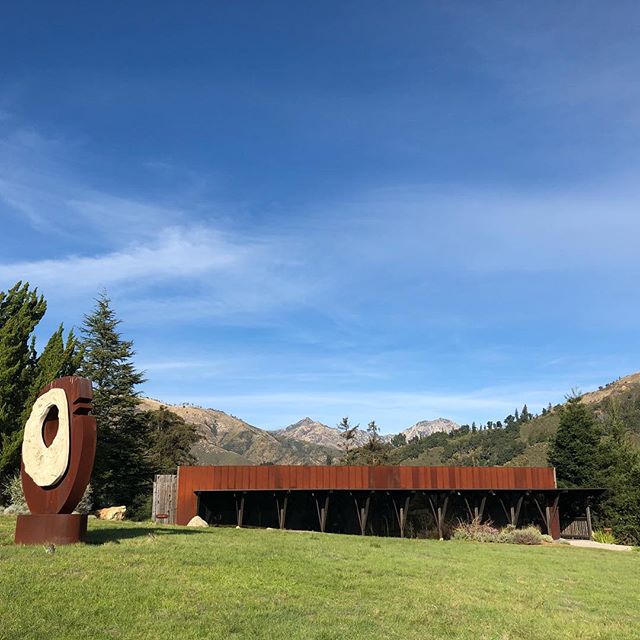 PostRanchInn's tweet photo. When every building and design detail is perfect, how does one choose which photo to post? #PostRanchInn #Latergram #InstagramDilemmas #Minimalist #Art #Design #Sculpture #LEVA2017 #FourFeetOnTheRoad π·: @kindvalerie https://t.co/Q1H264wxcm