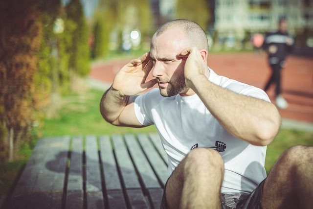 ridehikemob's tweet photo. #MotivationMonday: 5 quick and easy exercises you can do almost anywhere when you're on the road. Because you shouldn't have to choose between living that #fitlife and that #travellife. https://t.co/E9OxPbHXeW https://t.co/WgJtnVquUh