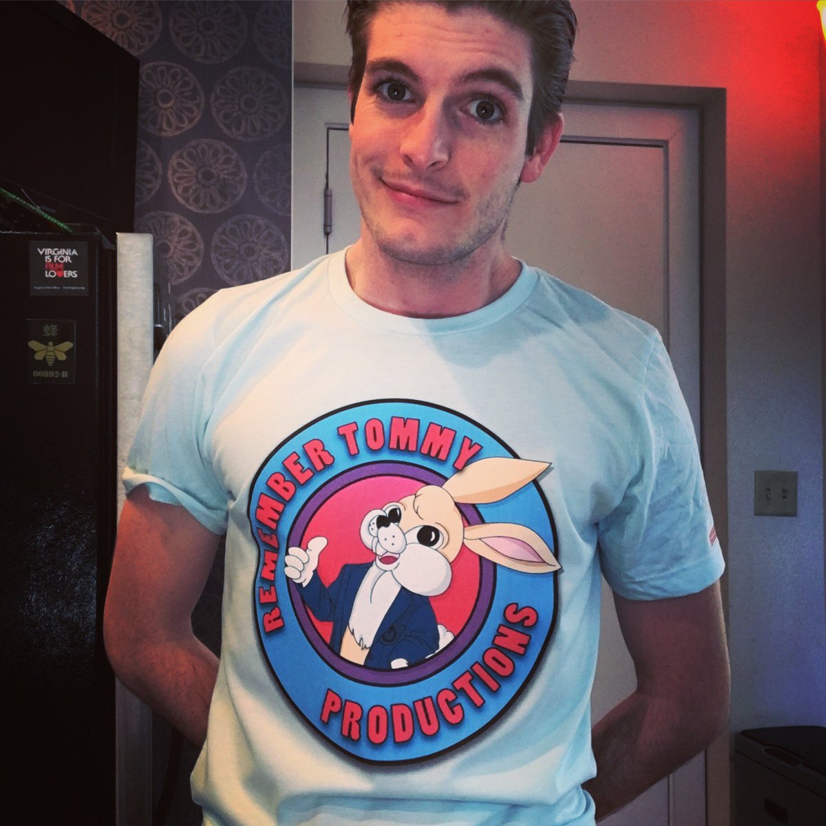 pdcmovie's tweet photo. Modeling our brand new “Remember Tommy Productions” logo shirts! 
Thanks again to @threadcountshirts and @DawnKateCarr 

Check out our @IndiegogoFilm page and get one of your own! 

https://t.co/hfFGClIR7C

#tshirts 
#remembertommyproductions 
#filmmaking 
#crowdfunding https://t.co/olMEkF8M0A