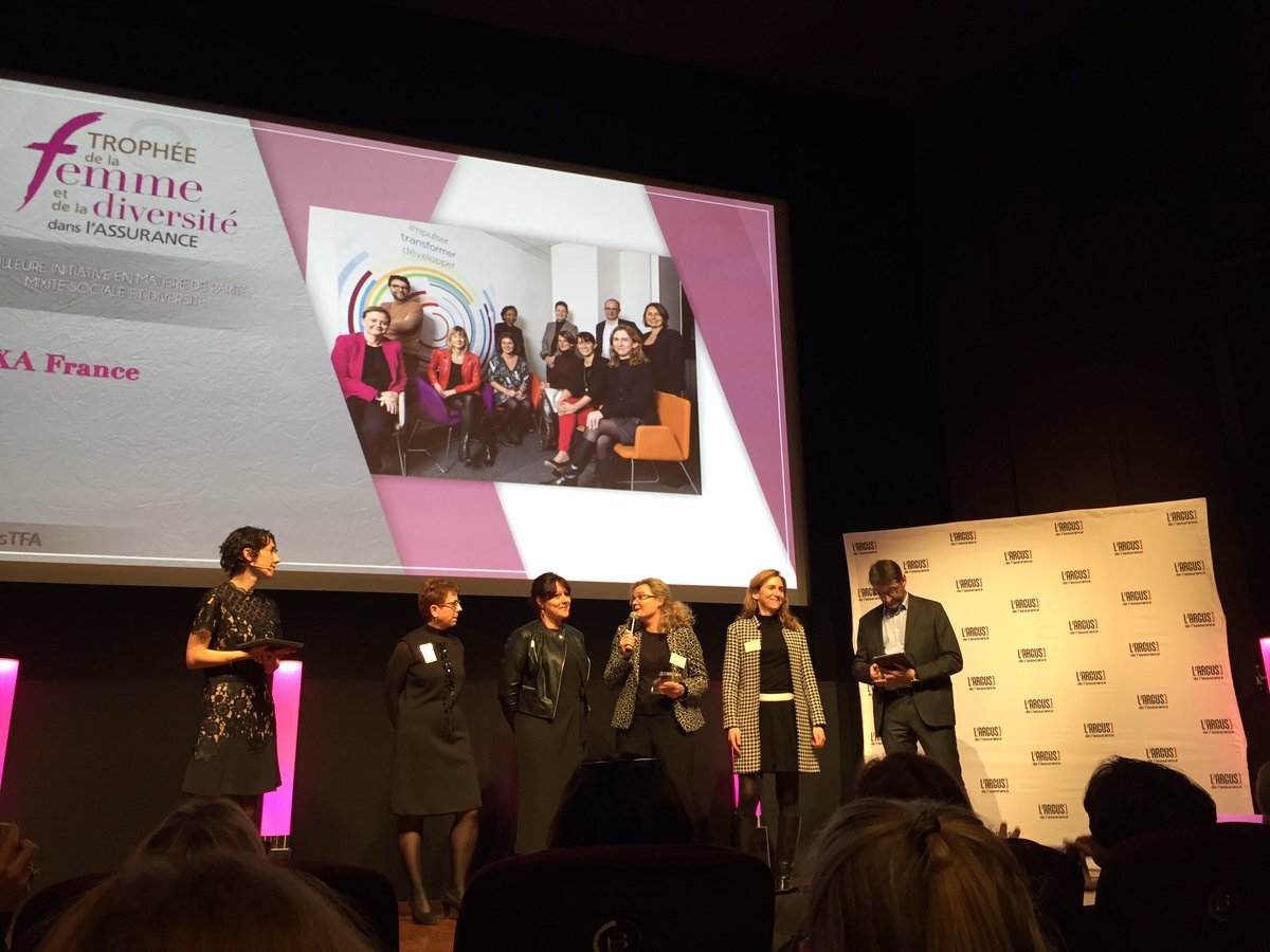 Prix meilleure initiative en matière de parité, mixité sociale et diversité remis à <a href="/AXAFrance/">AXA France</a> #ArgusTFA @PariteAssurance