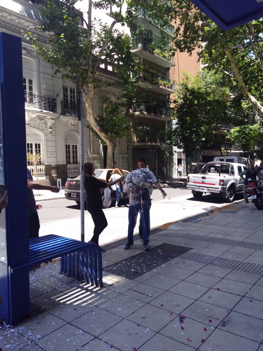 ¡Felicitaciones Prof. Walter Yslas! Recientemente recibido de Profesor de Educación Física en la <a href="/UMETeduar/">UMET</a>