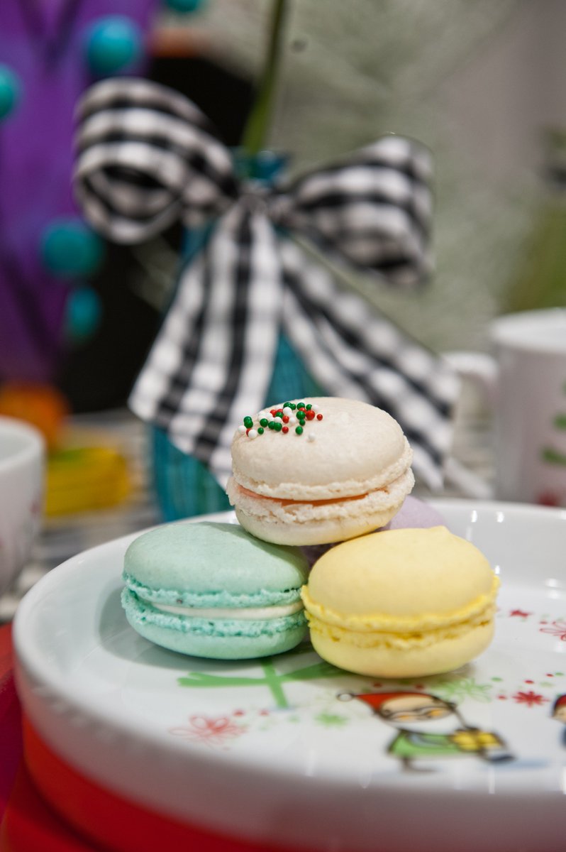 TheRabbitHoleNE's tweet photo. Our pastry elves can help you bring a taste of Wonderland to your #Christmas table! Hop down or email contact@therabbitholebakery.com to get your order in! #bakery #lnk #Nebraska https://t.co/l5tIY4WBsu