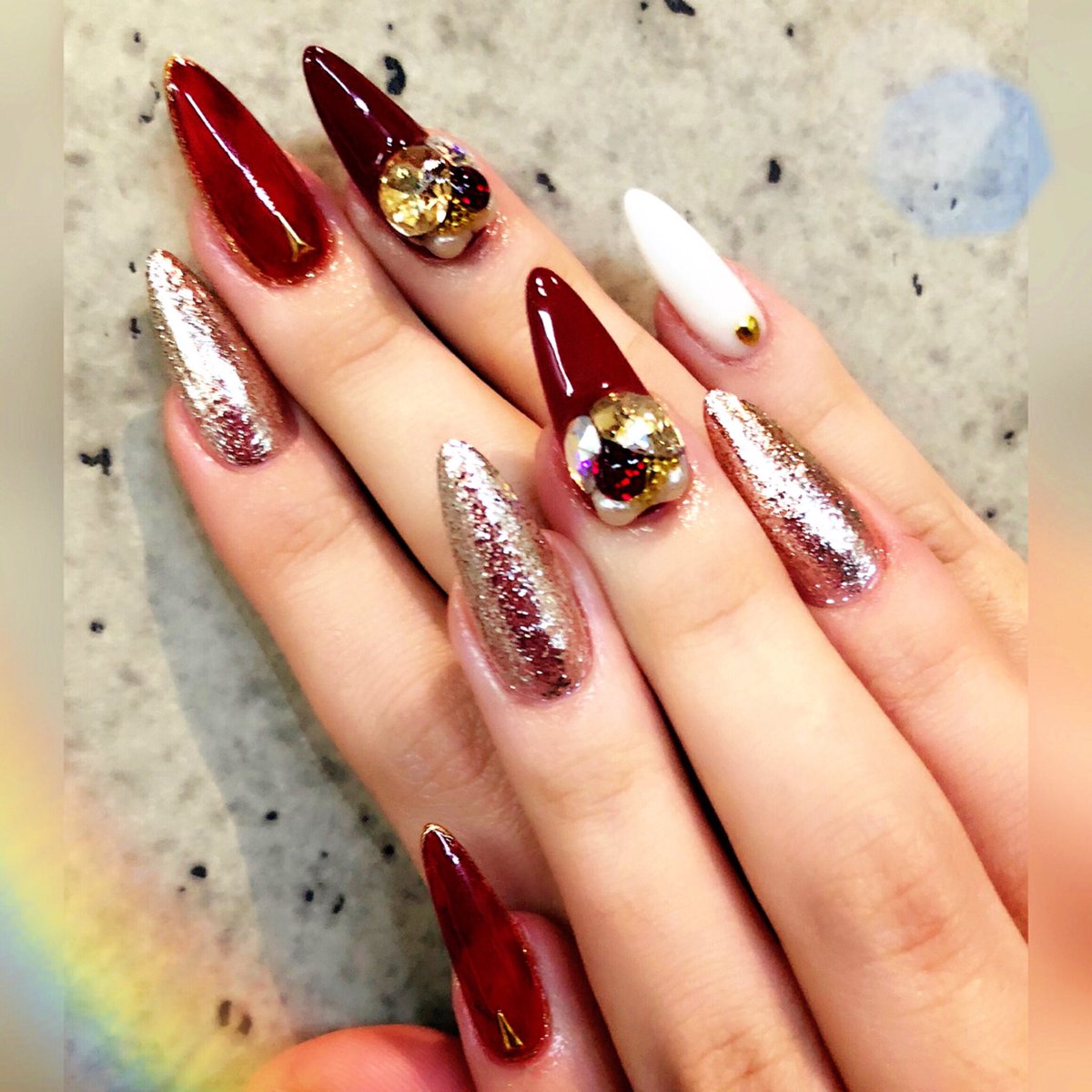 ꮯᴴᴵᴮᴵ お客様nail ﾟ Nail Love Cute Nails Nailart Naildesign Fashion Longnails Jelnail Beauty Swarovski Gold Red 赤 ファッション キラキラ ロングスカルプ スカルプ ネイル ロングネイル ジェル ネイル