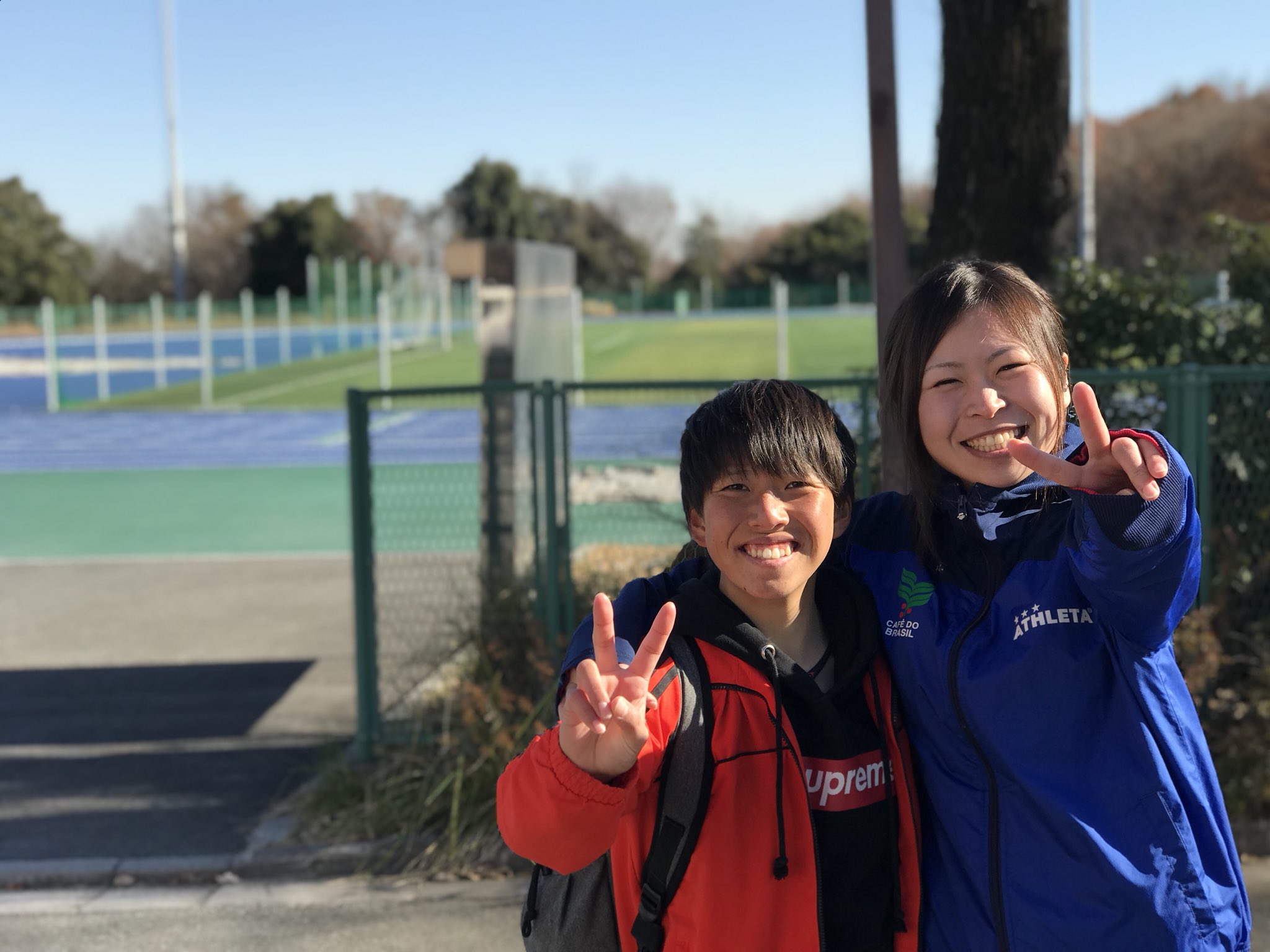 岩田卓也 ドクターストレッチ渋谷マークシティ 大東文化大学女子サッカー部インカレ出場が決定しております Ogの池田とストレッチに来ました みなさん応援よろしくお願いします 大東文化 女子サッカー インカレ 楓昴 Fussbell ドクターストレッチ