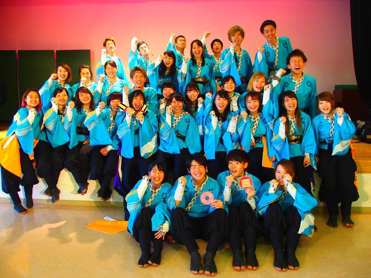 山口大学よさこいやっさん على تويتر 先日 11 23日 木 に児童センターイベントに参加させて頂きました 今回の児童センターイベントでは 進 の初演舞と 代替わり後初イベントでとても気の引き締まる思いでした 牛乳パックで鳴子を作る工作もあり 手作り鳴子で