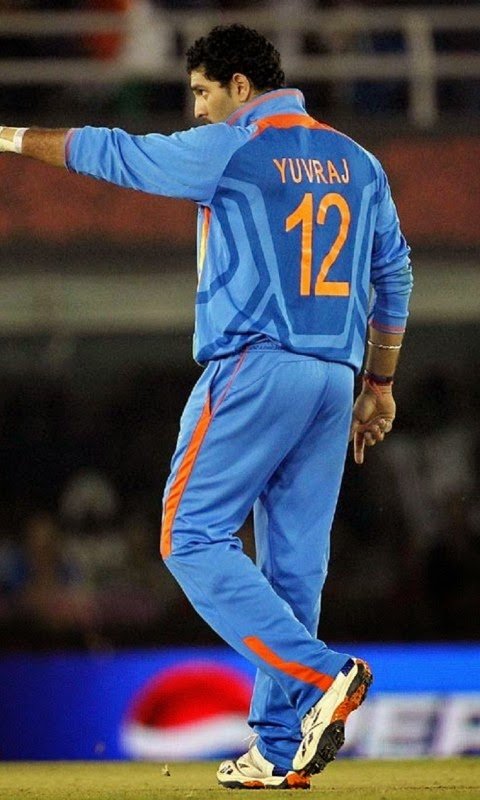 Happy birthday my dear 
  Left hero Yuvraj singh 
             Yuva fans
    Akm.sarath kumar ma 