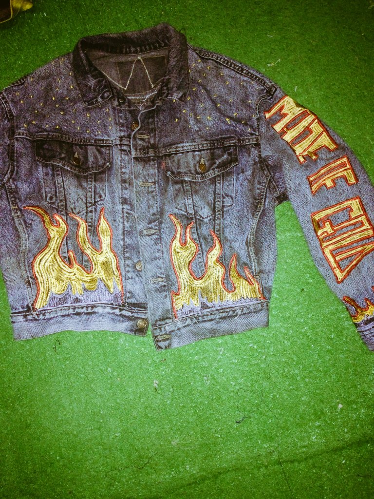 57Creator's tweet image. The look