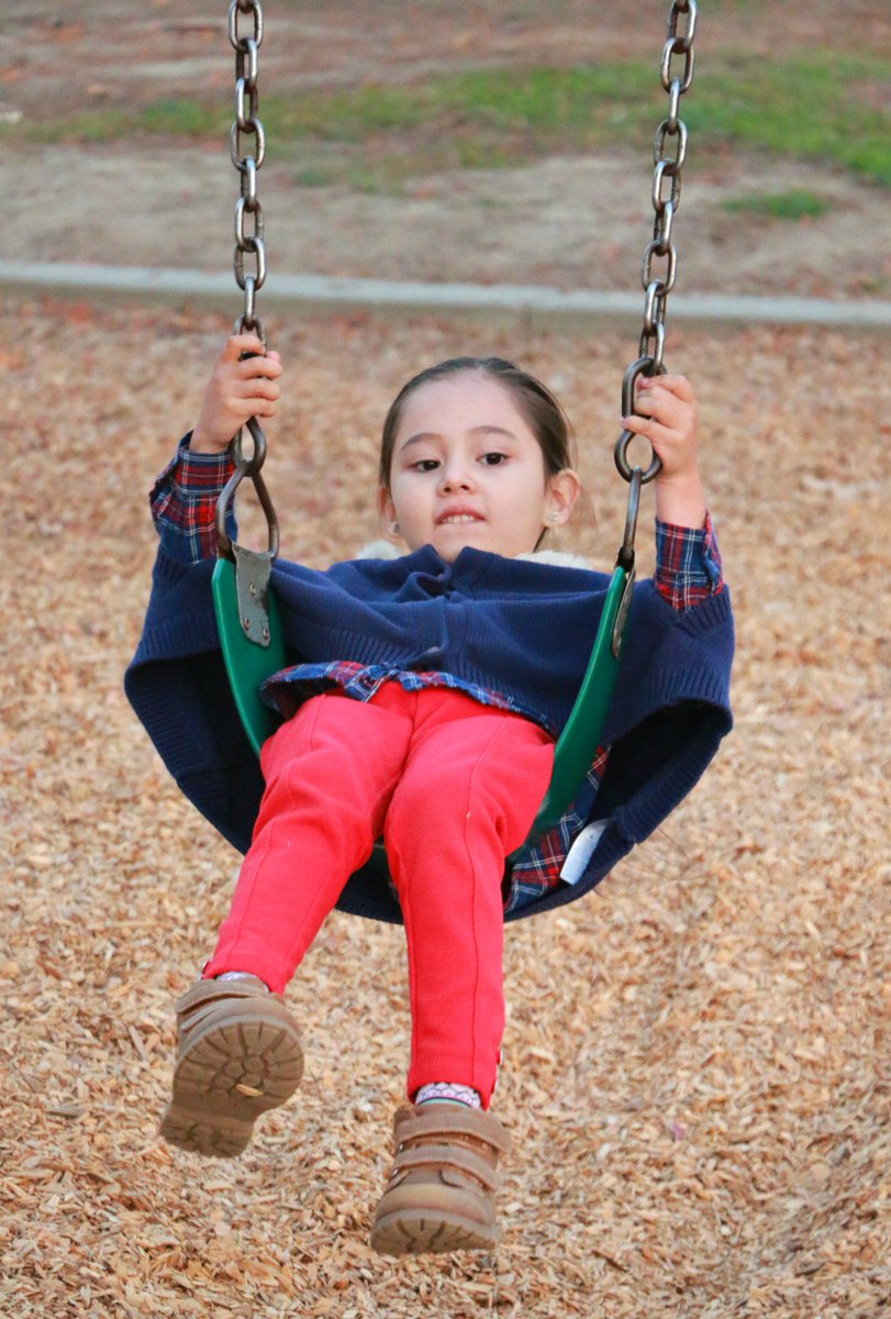 ElTinteroDeMama's tweet photo. La moda infantil perfecta para las fiestas está en @OshKoshBgosh y celebramos con un #sorteo de $50 dólares. Además hay un cupón exclusivo para ahorros obtener adicionales. Detalles #enelblog: https://t.co/LLTeZV81HX #holidaychill #oshkoshkids #AD https://t.co/9LtoBjkEx0