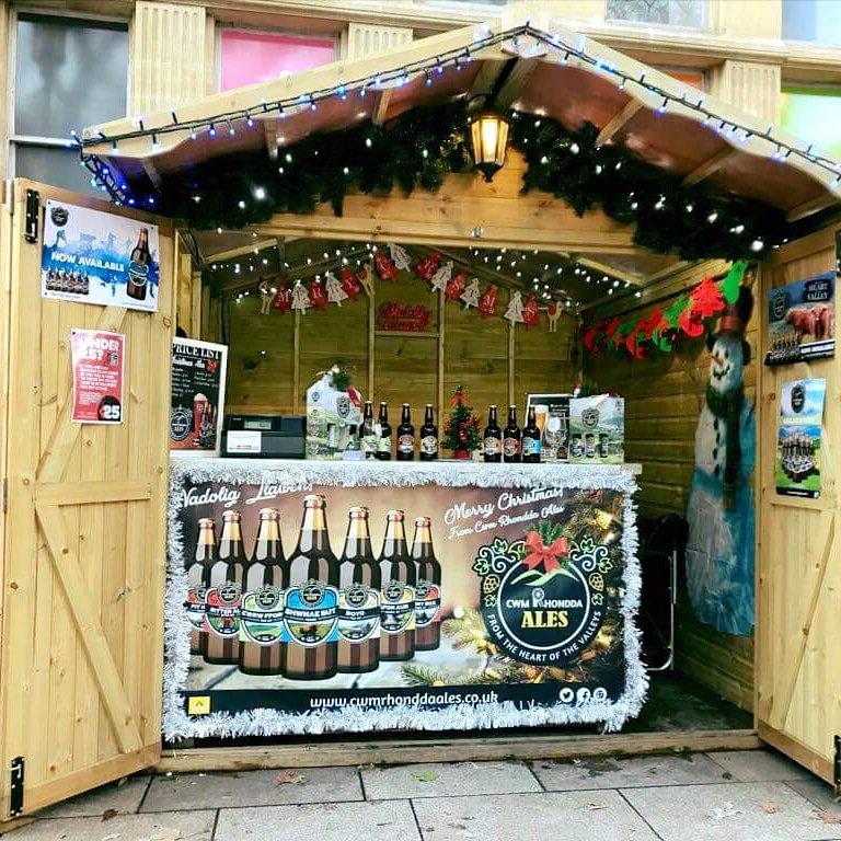It’s beginning to look a lot like Christmas ☃️🎄🎅🏼

All set up down Cardiff Christmas Market we are here until the 23rd we are outside the library on the Hays! 

#Cardiff #Shopping #Cwrw #Ales