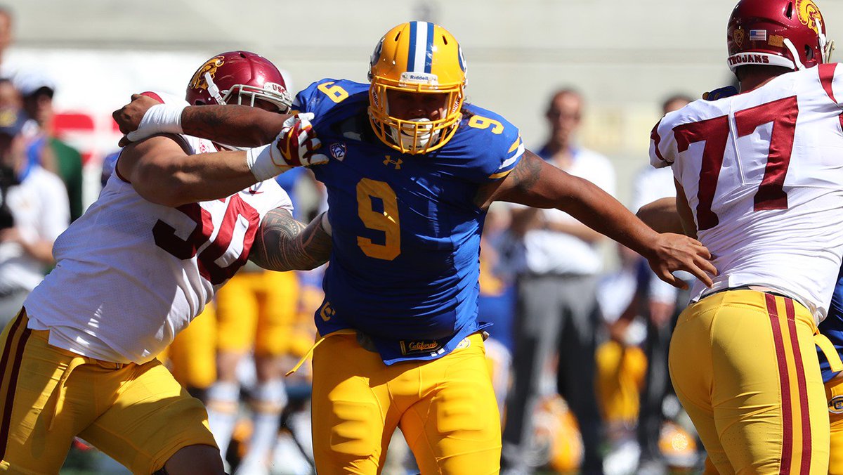 Congrats <a href="/looneytunes561/">James Looney</a>! A career-best senior season earned Looney an invitation to the @Shrine_Game!
 
📝: calbea.rs/2z16B5V