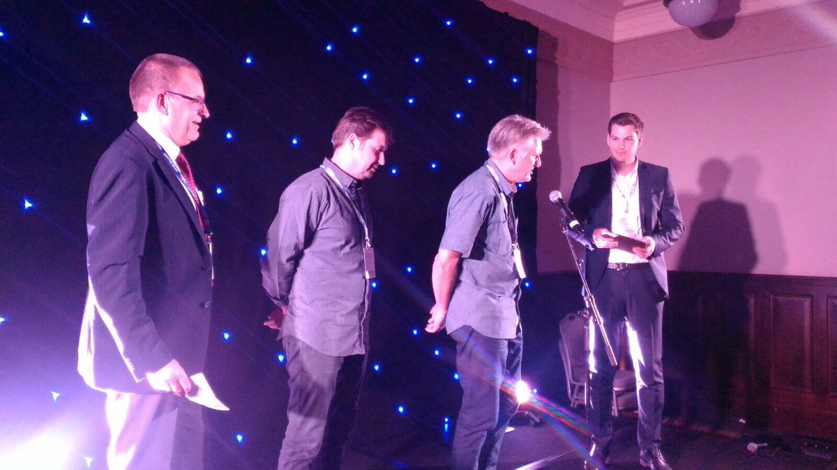 Congratulations to Julian Echterfeld @HNIredaktion on winning the best paper #ISPIM #Innovation Summit in #Melbourne #DigitalDisruption <a href="/RMIT/">RMIT University</a>