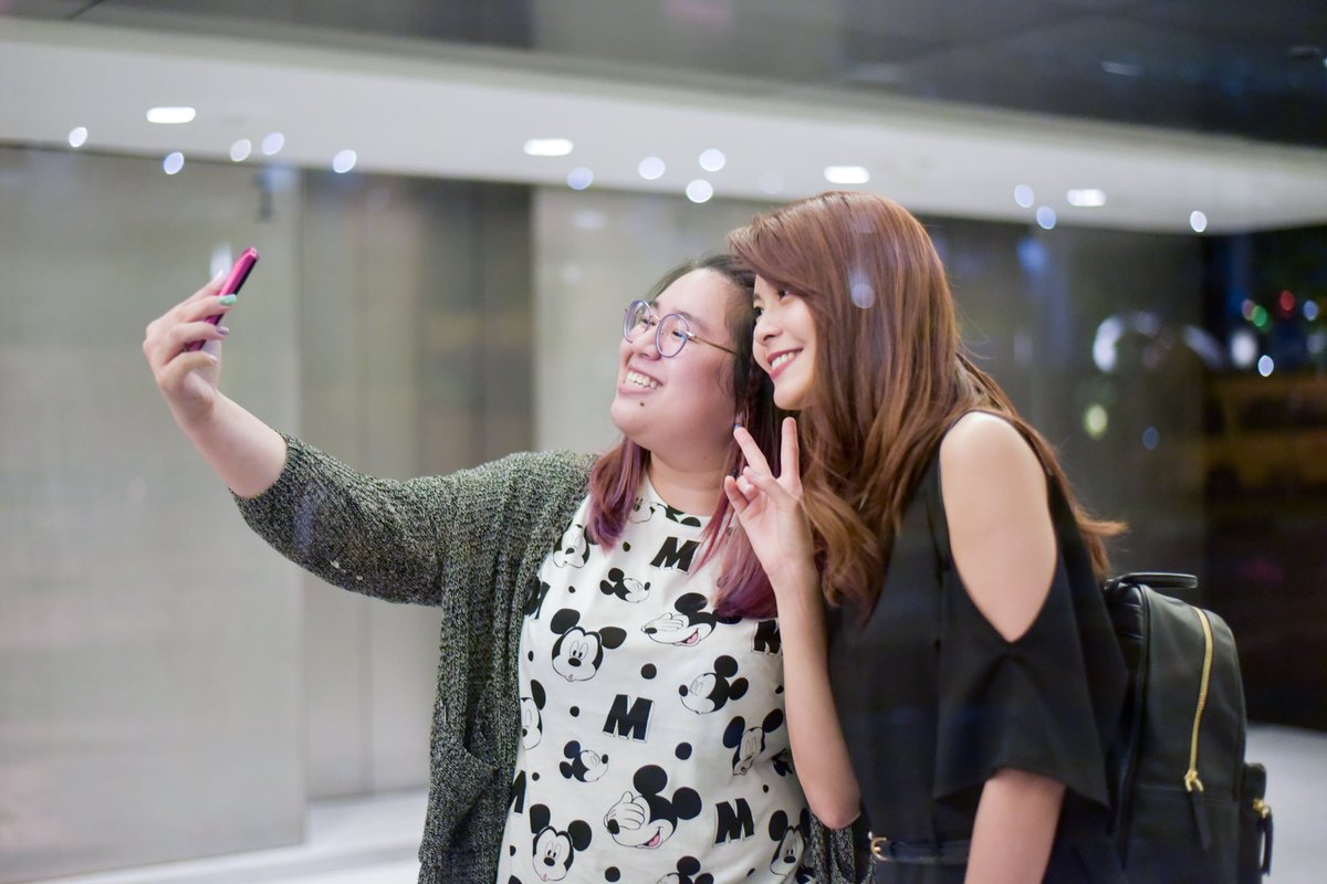 imcybilwong's tweet photo. I love this girl so much that i wouldn't mind doing anything for her as long as it makes her happy! @DeniseCamillia 💜💫 https://t.co/lnlC8TJlPY