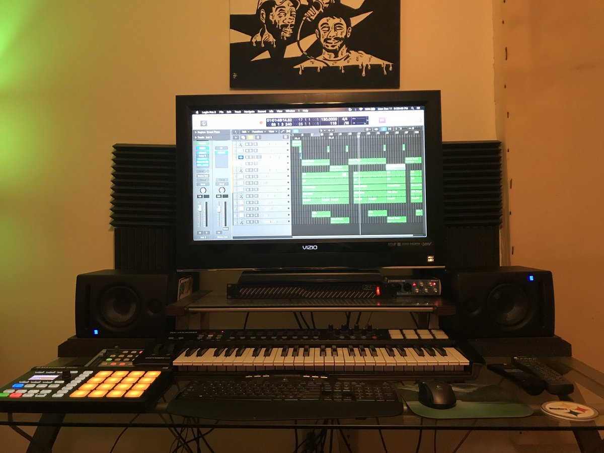 charmonthebeat's tweet photo. Everyday💸 https://t.co/GRZKqCgLXi