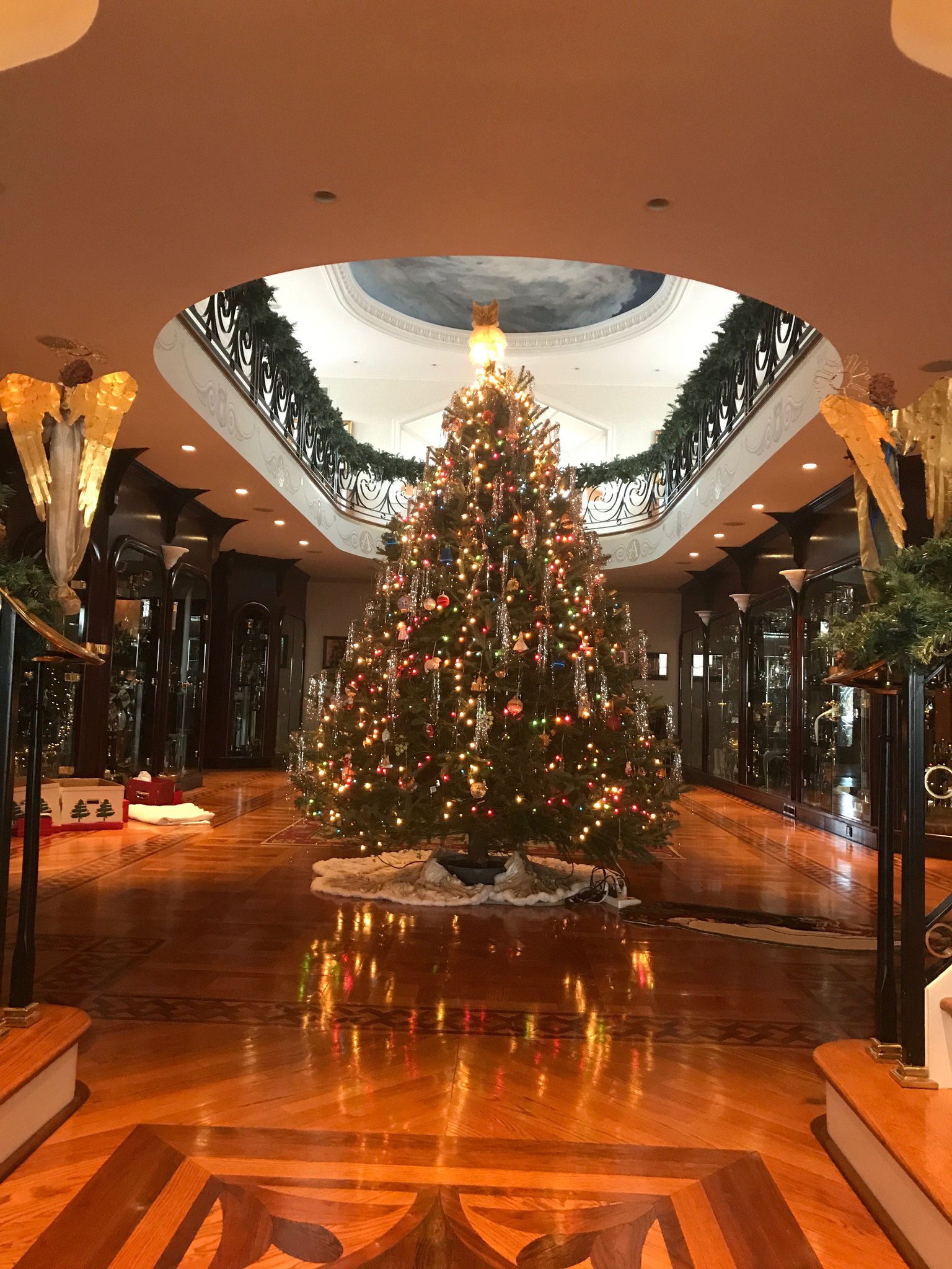 Mario Andretti on Twitter: &quot;At my house, it's beginning to look a lot