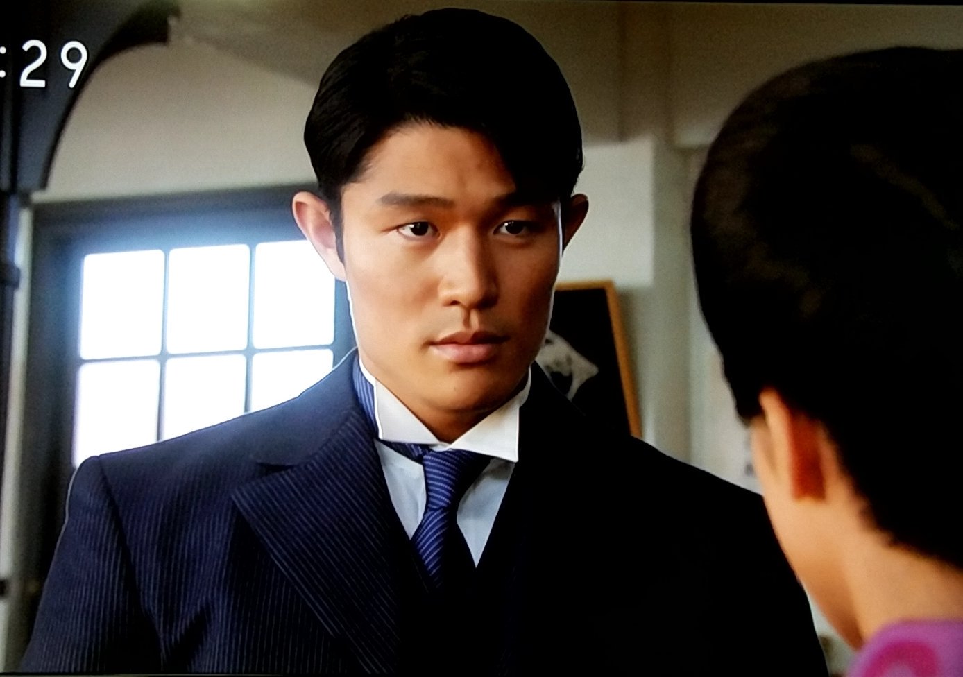 Bosaどん あんまりステキだったから もう一回 花子さん はい よかったら 今夜歓迎会やり直しませんか 逢い引きのお誘い 花子とアン第６８回 銀座のカフェーで会いましょう 鈴木亮平 花子とアン 村岡英治 村岡印刷さん こんな風