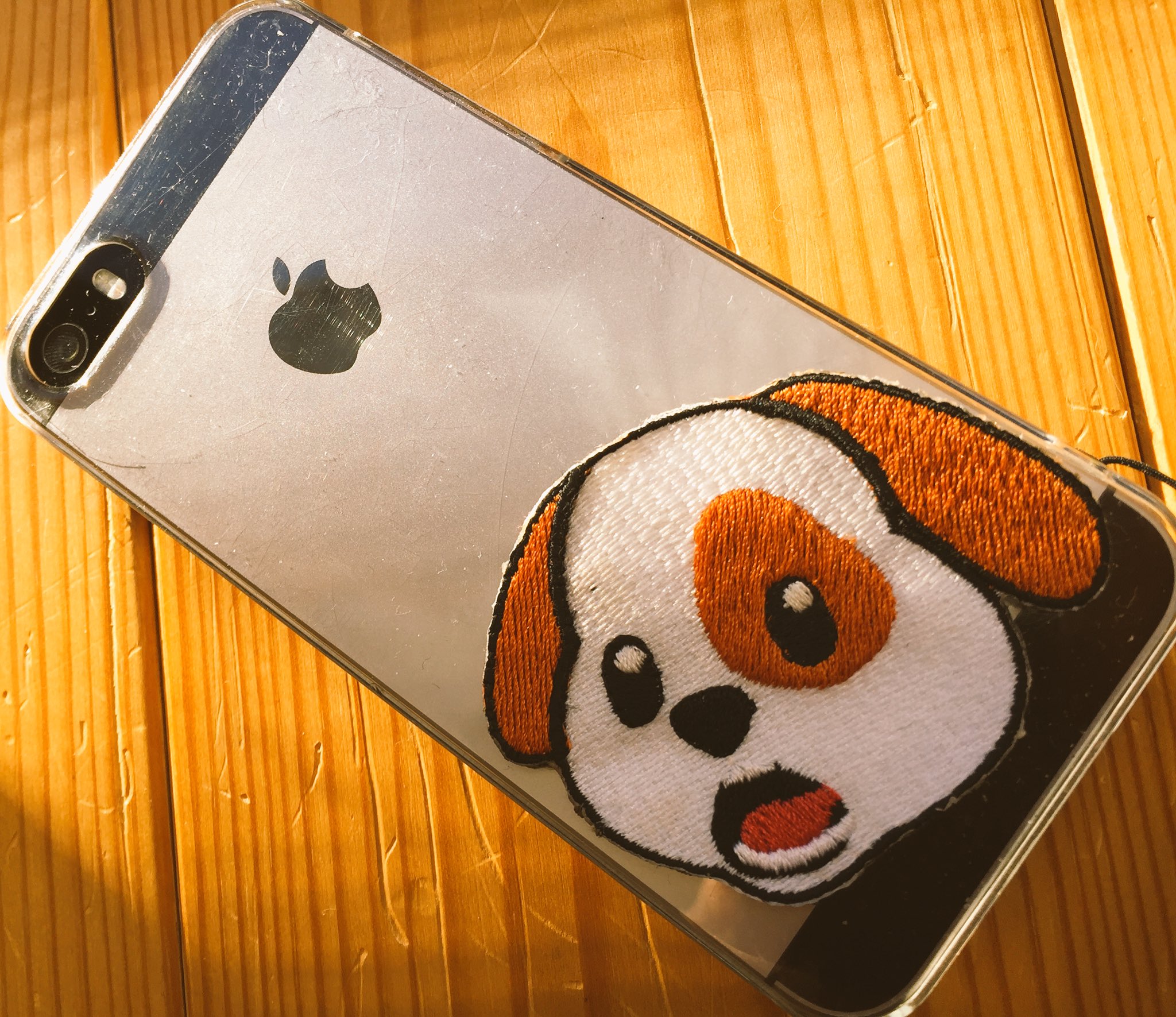 توییتر Nod どん در توییتر Iphone Xなくてもジャーキー犬出せたよ アニ文字 ジャーキー犬 ワッペソ 手で隠れるからこの後上に移動した T Co Be9vcmqc1t