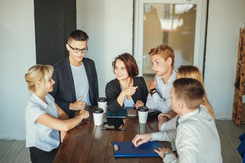 FlexispaceAU's tweet photo. Feel more connected and increase productivity in 2018 by joining a co-working community. One of the many insights shared by @DanSchawbel via @Forbes in this 2018 workplace trends read. https://t.co/mAXdlLlap9 #coworking #collaborate #flexispaceAU https://t.co/XPimHAfmQk