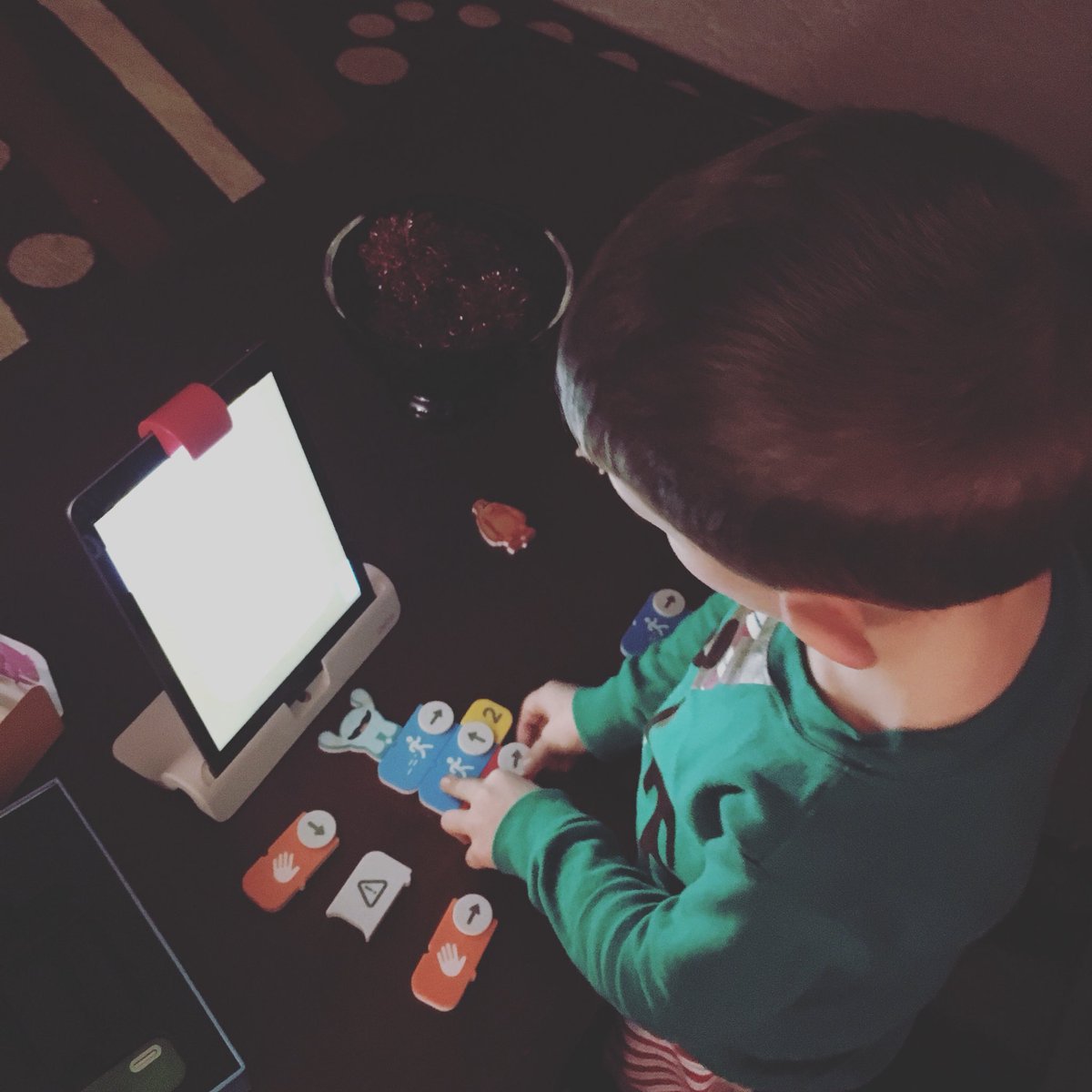 mepodany's tweet image. Coding Duo for the win! This kid LOVES his @PlayOsmo ! #CodingDuo #STEM