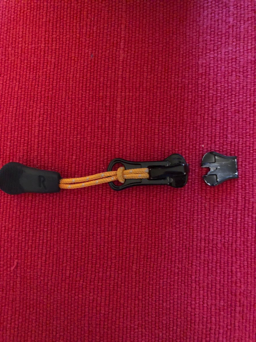 Stephanimation2's tweet image. Not to impressed with my @RegattaOutdoors coat only owned it for a year and the zip breaks. Good job I was at the top of snowdon