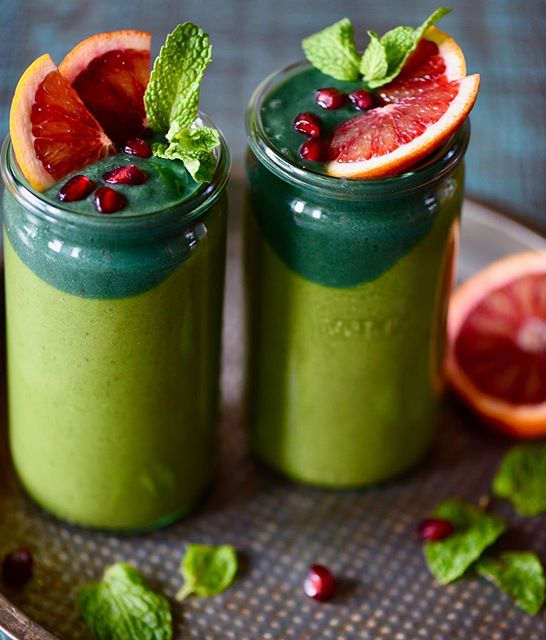 Team Green recommends this after a particularly tough night or run 🤢 The Chlorella And Spirulina Detox Smoothie bit.ly/2BW8qUT by <a href="/superfoodrunner/">Crowded Kitchen</a> via <a href="/the_feedfeed/">The Feedfeed</a>